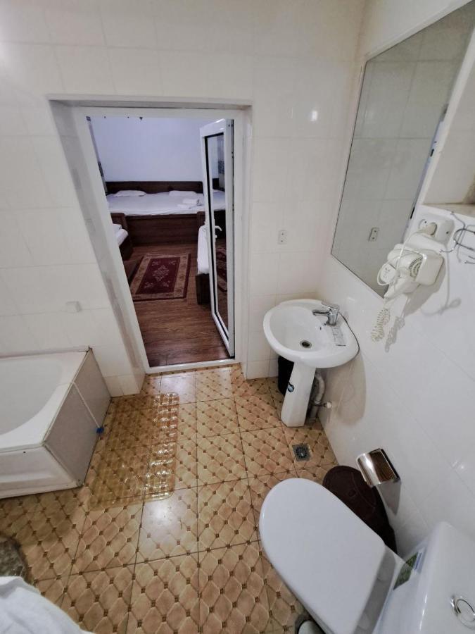 Ohun Caravan Sarai XIX 布哈拉 外观 照片